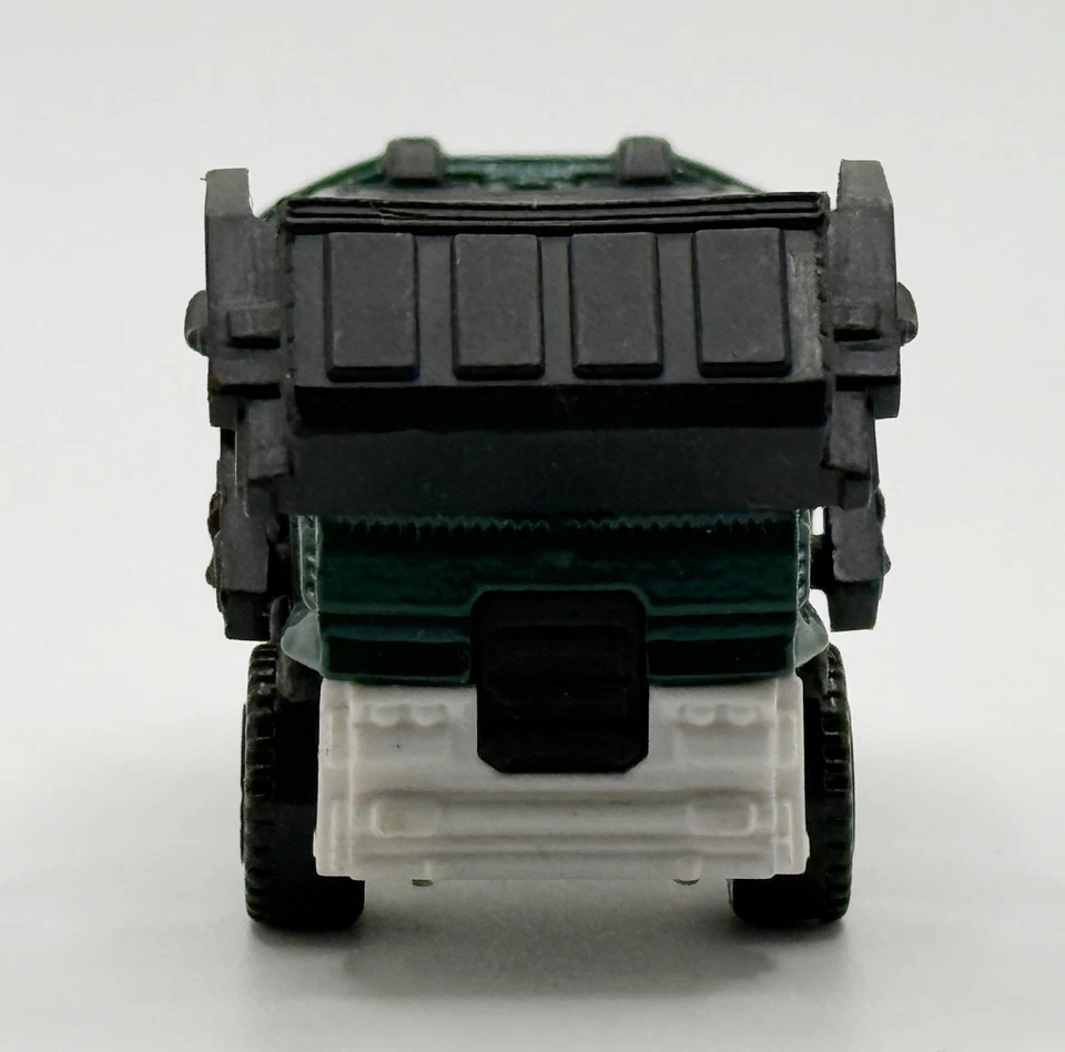 Matchbox 2013 Garbage Gulper Truck Mattel MBX Sanitation Service Diecast Toy - Image 3 of 4