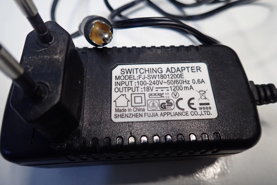 Triax TMS-9 Amplifier - (300365) Amplifier for 8 satellite polarities - Image 3 of 4