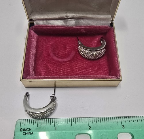 Costume Jewelry Silver Crystal Earrings Miss Matched Backings, Pink Velvet Box - Picture 5 of 9