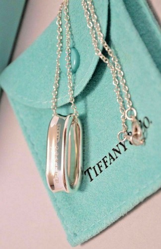 Tiffany \u0026 Co. Sterling Silver 1837 Loop 