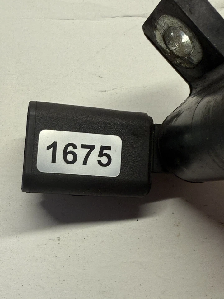 SENSOR DE POSICIÓN DEL ÁRBOL DE LEVAS PLYMOUTH PROWLER 3,5 L V6 1997-2002 OEM, P# 04609086 Foto 4 de 4