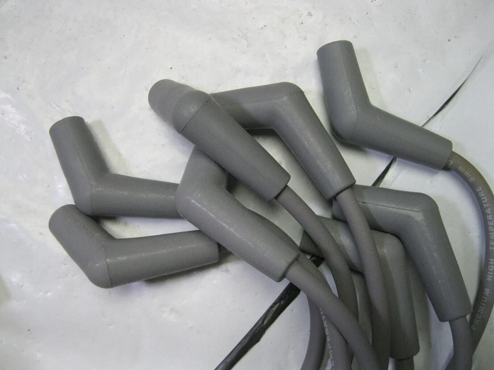 Champion 700260 Spark Plug Wire Set (minor dirty, box rough) — 第 3/4 张图片