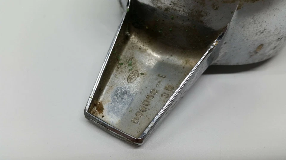 Vintage Ford Galaxie 890050-1 Chrome Spinner Tri-Bar Wheel Center Hubcap - Image 4 of 4