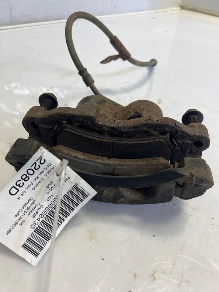 Pinza de freno delantera Chevy S10 Blazer 98-05 pasajero derecho 4x4 SOLO FABRICANTE ORIGINAL 18029755 Foto 2 de 4