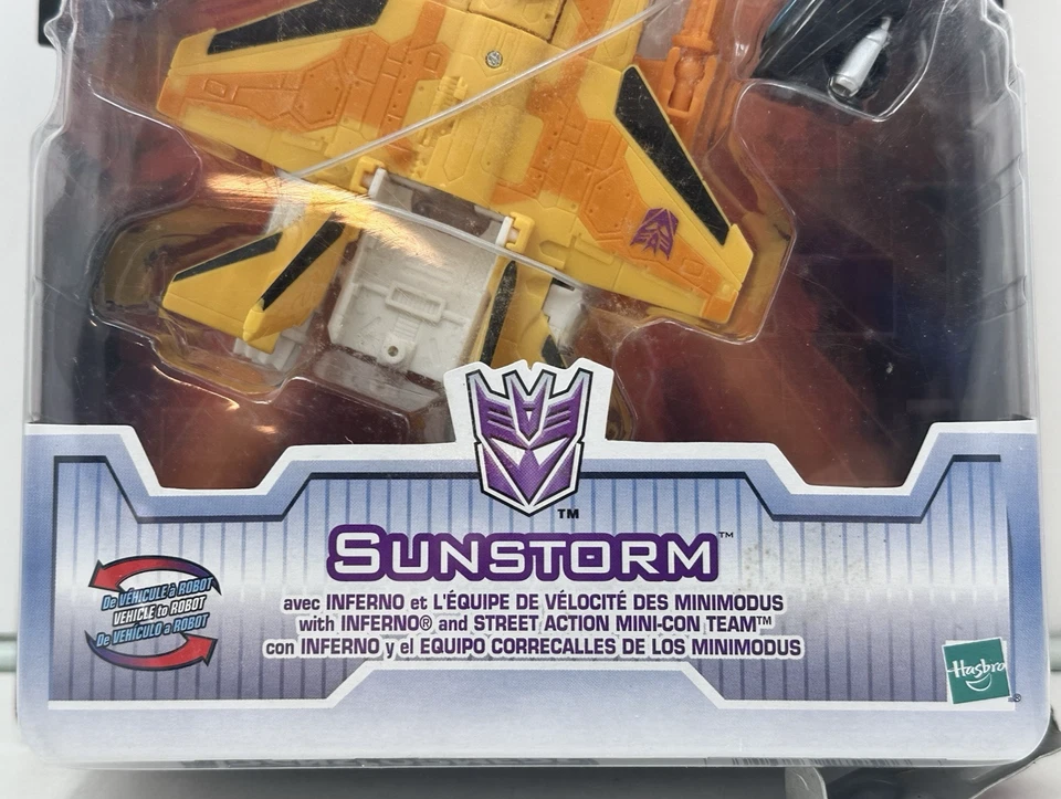 Transformers Universe Sunstorm w/ Inferno & Street Action Team Hasbro 2003 - Image 4 of 4