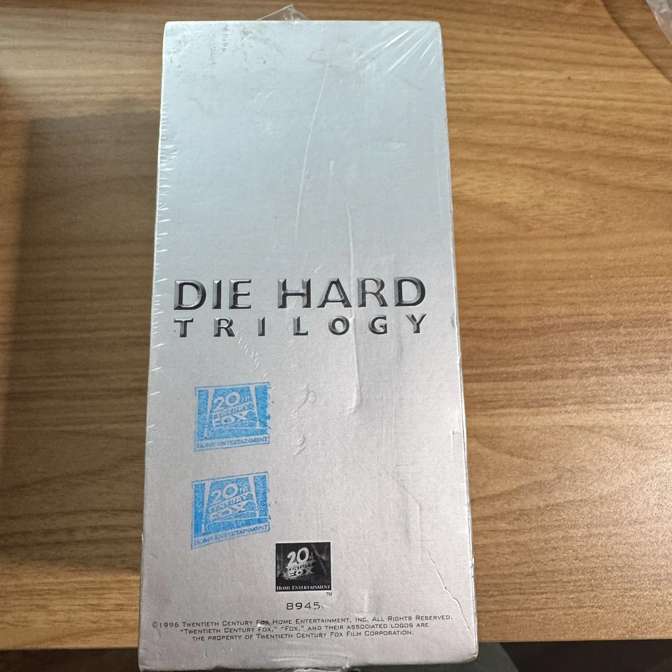 Factory Sealed 1996 Die Hard Trilogy THX VHS 3 Tape Box - Bruce Willis NEW - Image 2 of 3