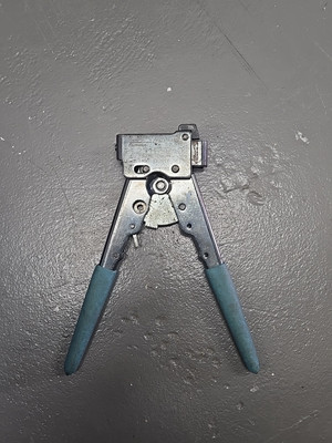 Tyco Electronics Crimping Tool 2-231652-0    