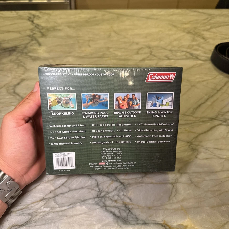 Водонепроницаемый цифровой фотоаппарат Coleman Xtreme 100 совершенно новый цвет синий  - Изображение 4 из 4