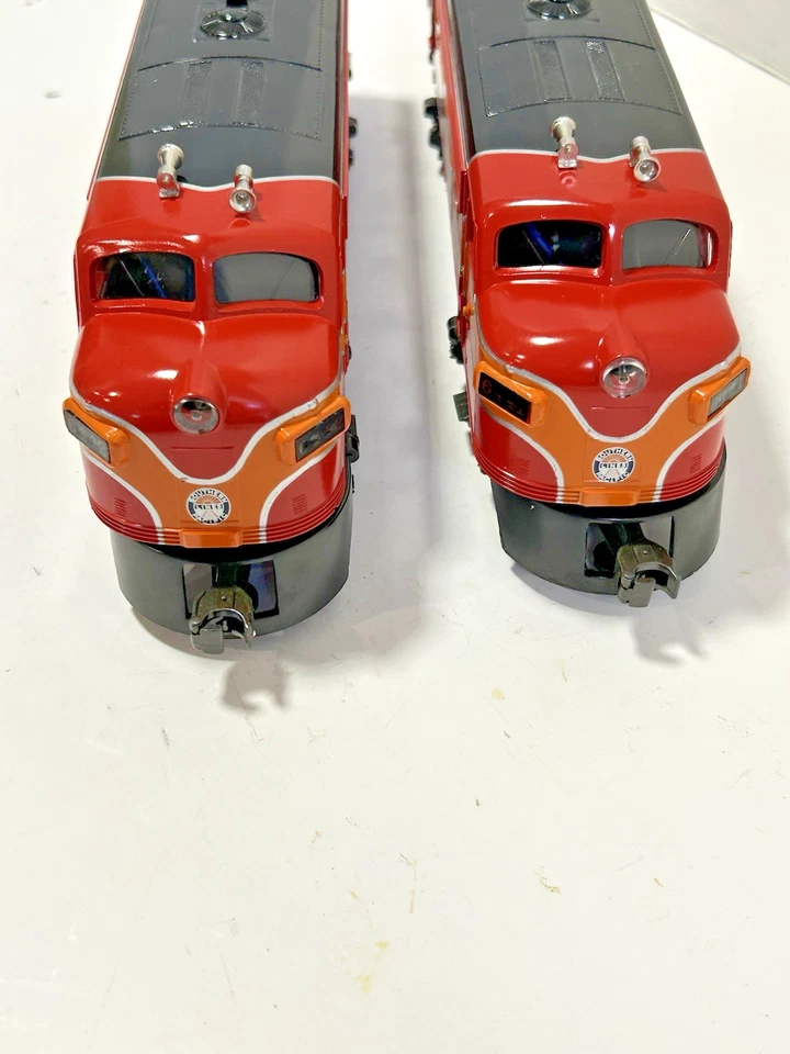 WILLIAMS #4307 SOUTHERN PACIFIC  F7 AA DIESEL LOCOMOTIVE SET, O Gauge. NEW - Image 2 of 4