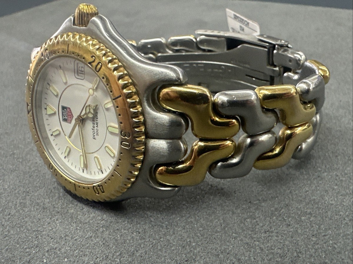 【稼働品】TAG HEUER プロフェッショナル WF113-K0 美品 メンズ TAG-HEUER【タグホイヤー】WAE1113/プロフェッショナルスポーツ