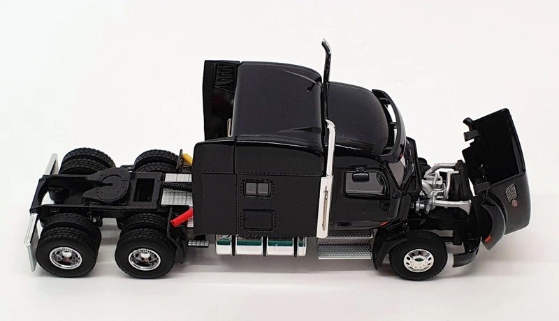 WSI Models 1/50 Scale 33-2026 - Peterbilt 579 6x4 Truck - Black - Image 4 of 4