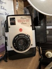 1950s Kodak Brownie Bulls-Eye 620 Film Box Camera w/ Kodak Twindar Lens Vintage