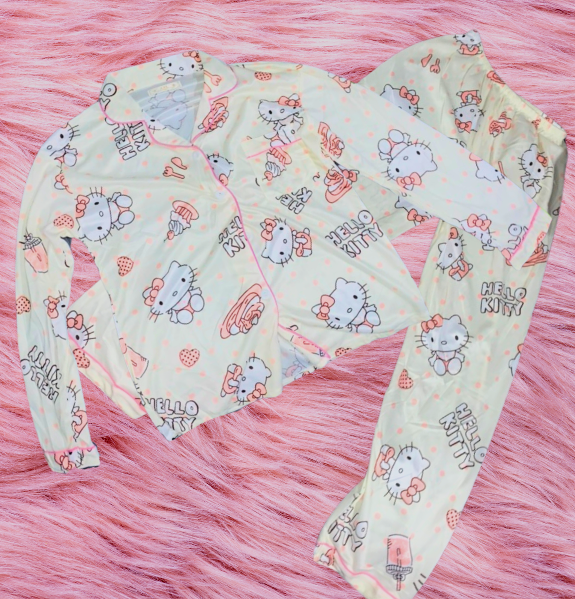 Hello Kitty Ladies Cotton Pajamas Set AOP Long Sleeve Button Down