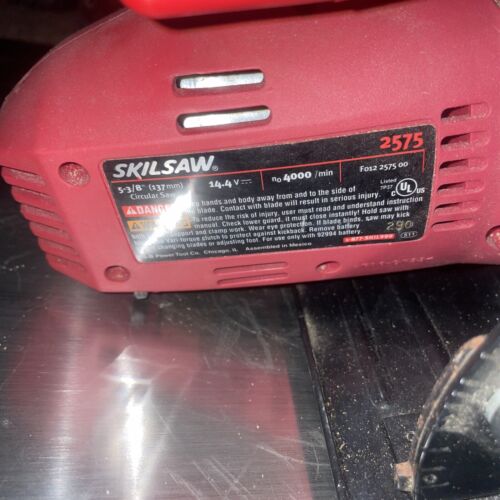 Skilsaw Cordless 14.4 Volt 5-3/8" Trim Cut 14.4v Circular Saw 2575 bare tool - Picture 7 of 8