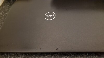 Dell Latitude 5300 13,3 Zoll (256GB, Intel Core i5 8. Gen., 1,9GHz, 8GB RAM