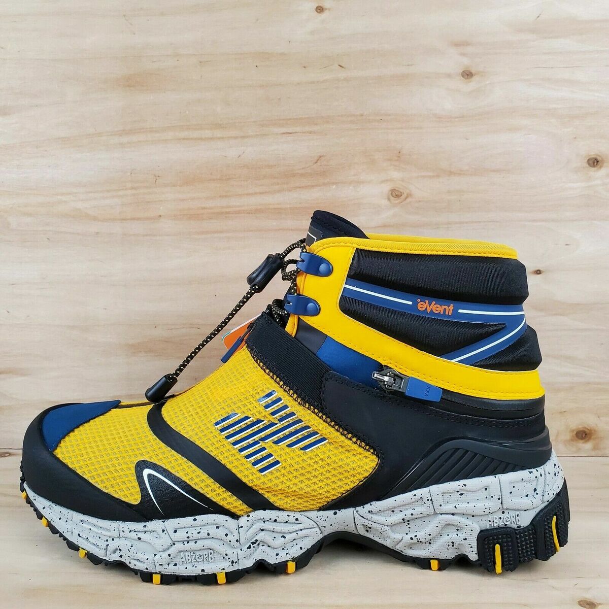New Balance TDS NIOBIUM x Tokyo Design Studio BOOTS YELLOW New Balance TDS NIOBIUM x Tokyo Design Studio BOOTS YELLOW