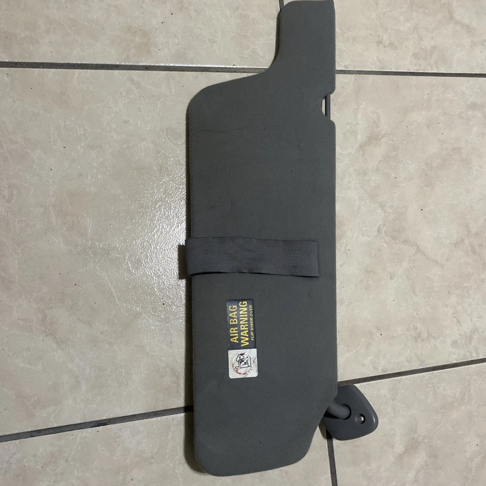 Camioneta pickup Ford F150 1999-2002 con parasol del lado del conductor Foto 2 de 4