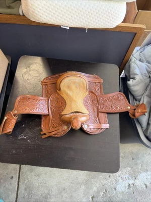AJ Tack 5" Decorative Western Saddle featuring genuine, hand-tooled leather. - Image 1 of 4