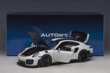 AUTOart 1/18 Porsche 911 991.2 GT2 RS Weissach Package White Car Model 78171