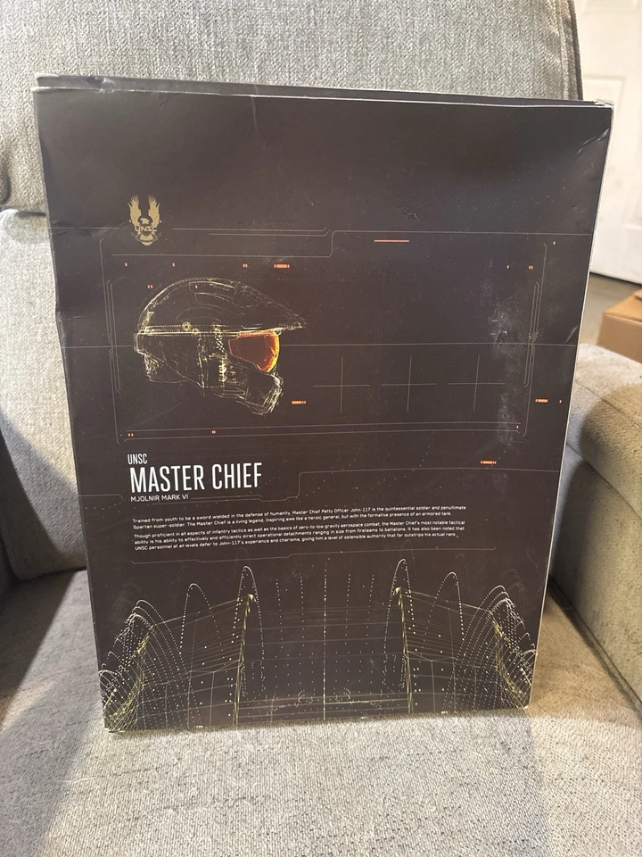 3A HALO Master Chief 1/6 Scale Retail Edition Figure – Complete in Box - Image 4 of 4