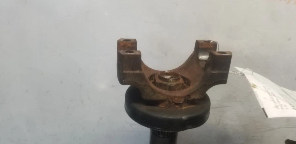 15 CHEVY SILVERADO 1500 REAR AXLE 9.5 RING GEAR AND PINION 3.42 RATIO OPTION GU6 - Image 4 of 4