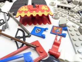 Lego Castle Lot Bundle Knights Knights Flags Parts 6080 6081 6074 6073