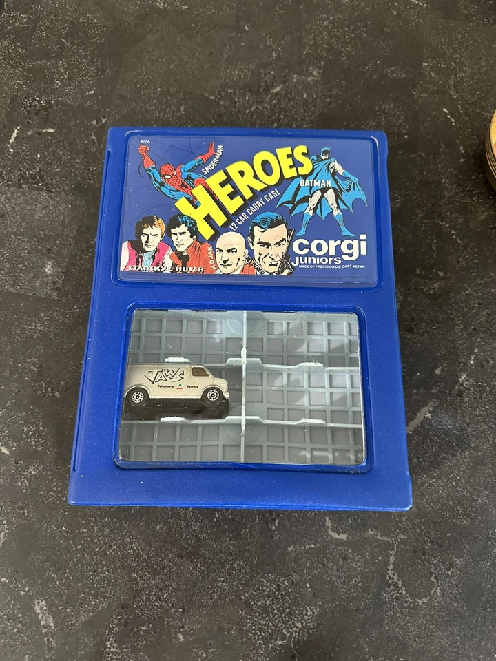 Vintage Corgi Junior Heroes 12 Car Case Batman Spiderman With Chevrolet Van Jaws - Image 3 of 4