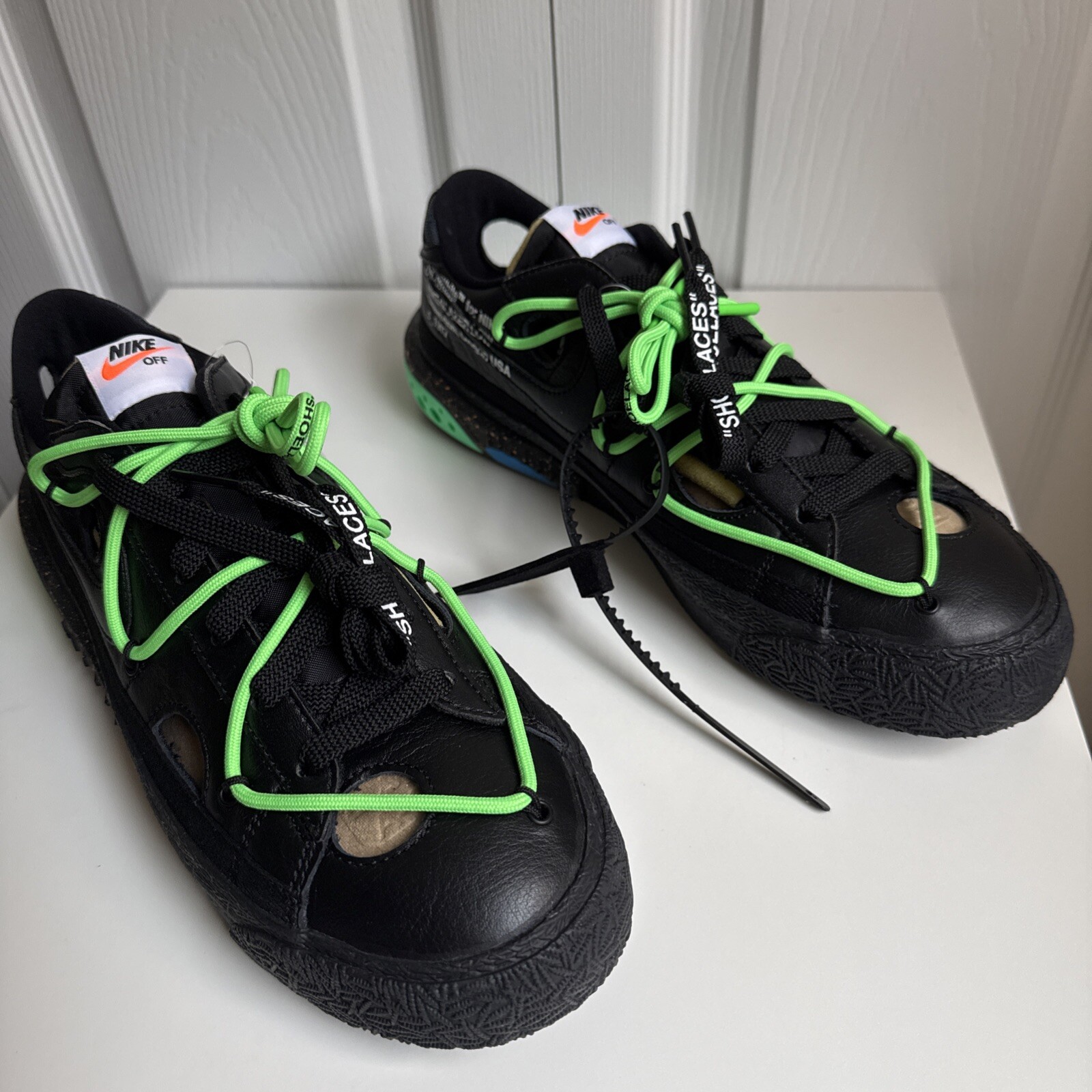 OFF WHITE X NIKE Nike Off White x Blazer Basso Nero Verde Elettrico Uomo Taglia 10