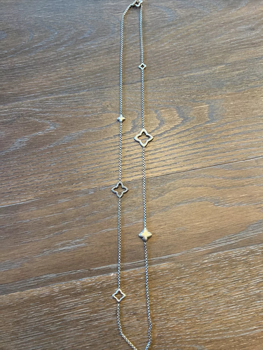 Quatrefoil chain shop necklace