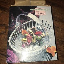 Gibson Jewelite 9  Centerpiece basket, Pineap...