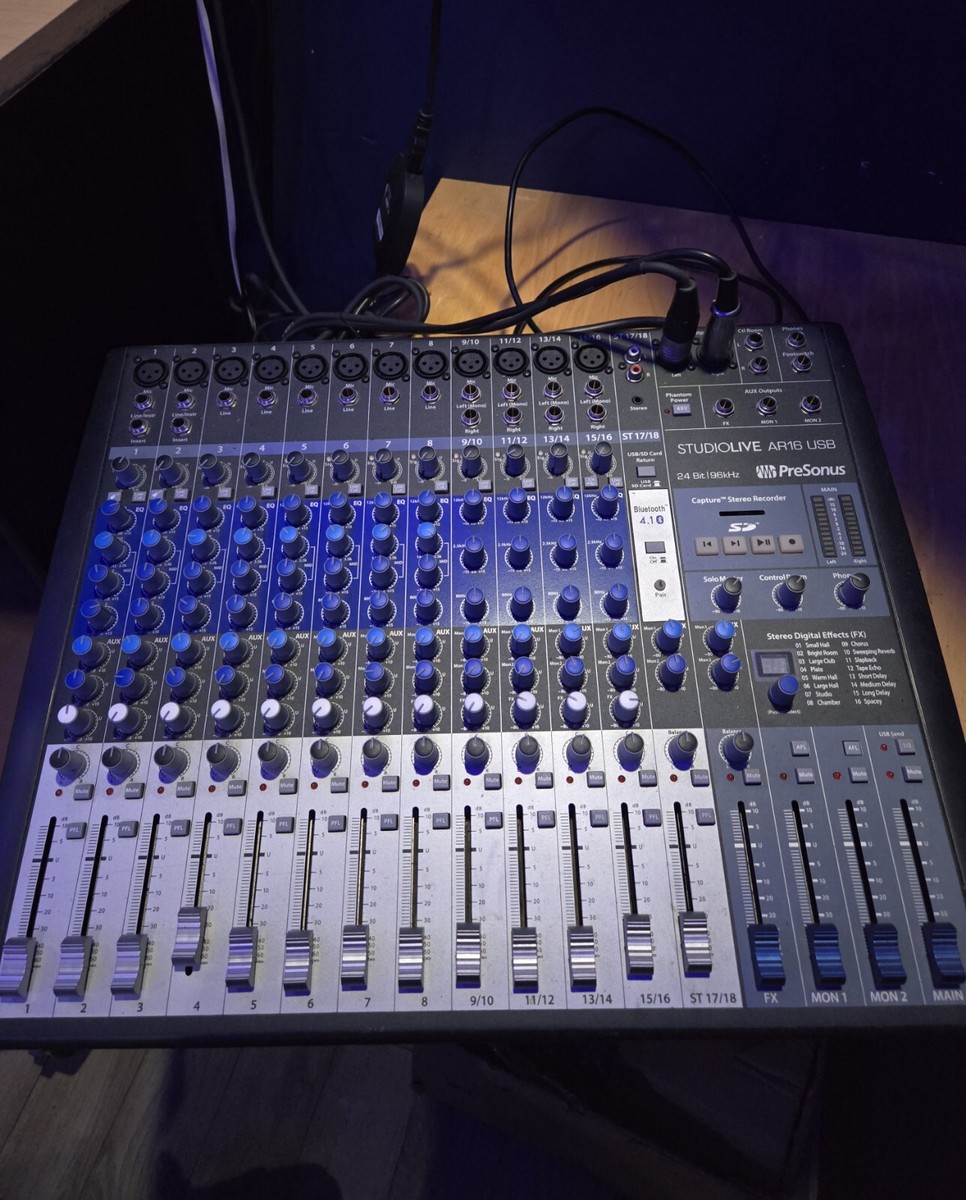 16 Presonus AR16C ミキサー（809* PRESONUS StudioLive AR16c