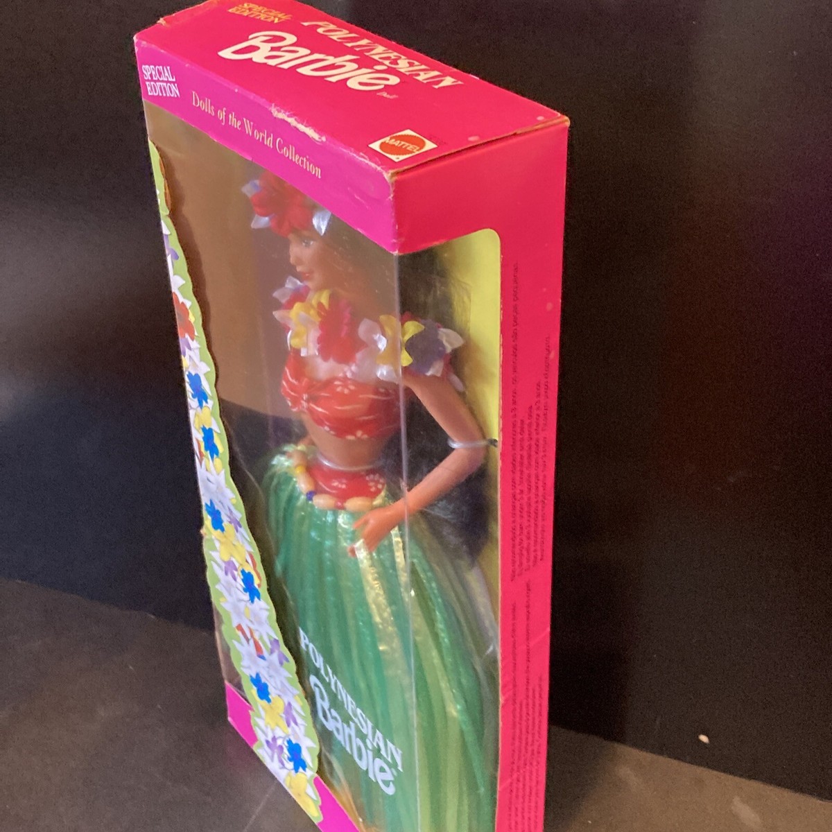 Avis sur la Barbie W3323 : poupée du monde - Chine
