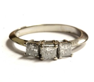 14k-white-gold-60ct-3-stone-princess-diamond-engagement-ring-2-6g-estate