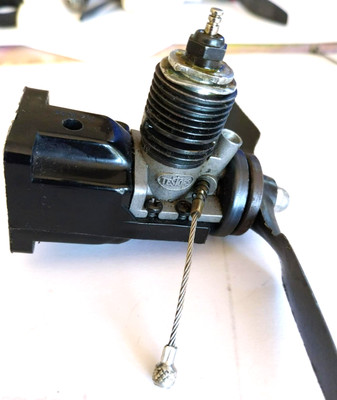 Testors McCoy 049 0,8cc + 2  weitere 0,8-cm³-Motoren