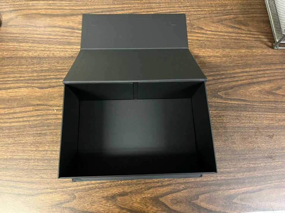 Auténtica caja de regalo vacía Chanel caja de almacenamiento negra Foto 2 de 3