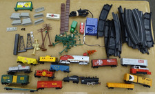 Mixed Lot of HO Train Tyco, Life Like,  Plastic Ville AS IS 17428-Trains 