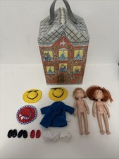 Vintage 1999 Madeline Doll House Carrying Cas...