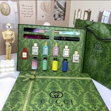 14 piece Gucci Flora Fragrance Gift Set Spray...