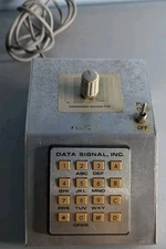 Communications Specialists TE-64 Radio Encoder & Data Signal Tone Pad - Tested 