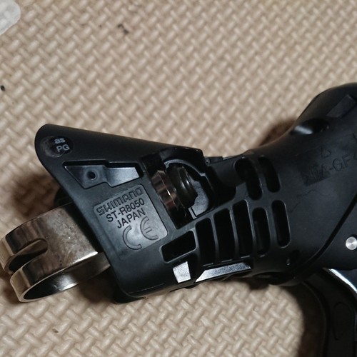 Shimano Ultegra Di2 ST-R8050 Dual Control Levers 2x11 Speed NIB - Picture 6 of 8