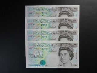 4No. CONSECUTIVE 1990 GILL (GB/ENGLAND) £5 BANKNOTES UNC FIRST SERIES A02 PREFIX