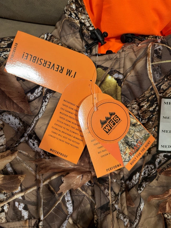 WFS Reversible Camouflage/Blaze Insulated Hunting Jacket  SIZE L RETAIL $79.99 - Image 4 of 4