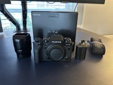 Fujifilm X-T4 Camera with 35mm/F1.8 Lens and Accessories