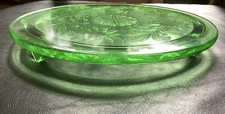 Vintage Jeanette Green Depression Glass Sunflower Footed Cake Plate 10" No Chips