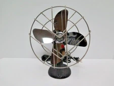VINTAGE CHEVRON 8" ELECTRIC 1 SPEED 4 BLADE FAN EXCELLENT CONDITION WORKS GREAT!