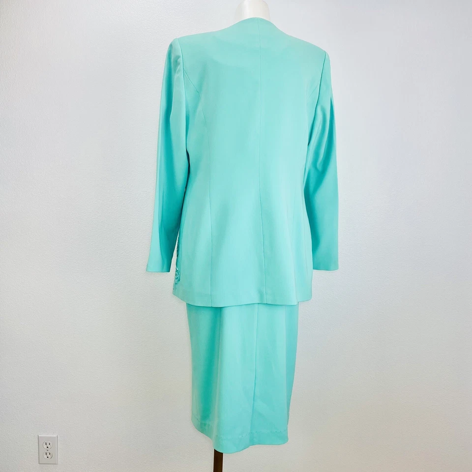 Natasha Collection NY Mint Green 3 Piece Embroidery Jacket, Tank, Skirt Size 10 - Image 4 of 4
