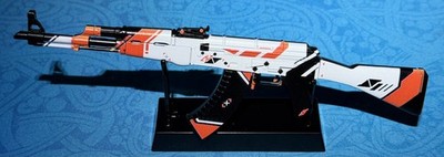 AK-47 Asiimov - Counter-Strike Miniature - Metal with Stand - CS:GO/CSGO/CS2