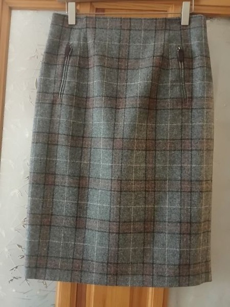 Women Windsor Skirt Multicolor 36