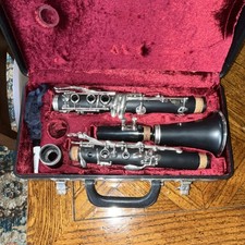 Jupiter Bb Clarinet Black Plastic with Case