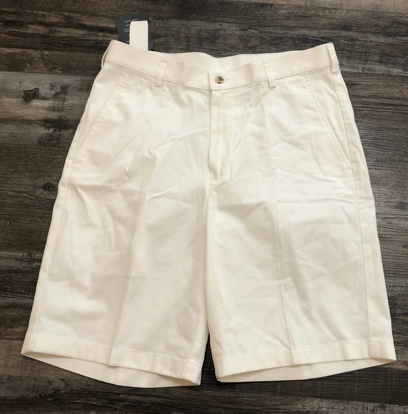 Jos A Bank Mens Size 34 White Tailored Fit Casual Chino Shorts New with $90 Tags